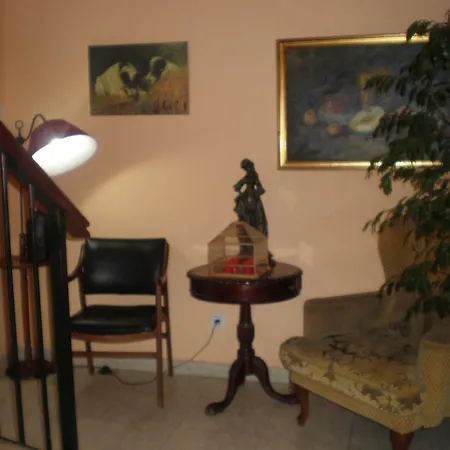 Hostal Galea Centro-3